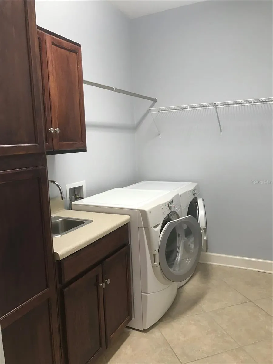 2585 CORTENOVA CT