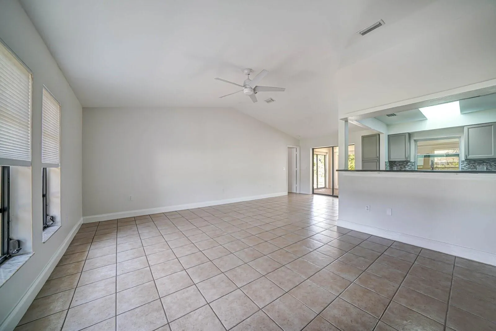 11285 OCEANSPRAY BLVD