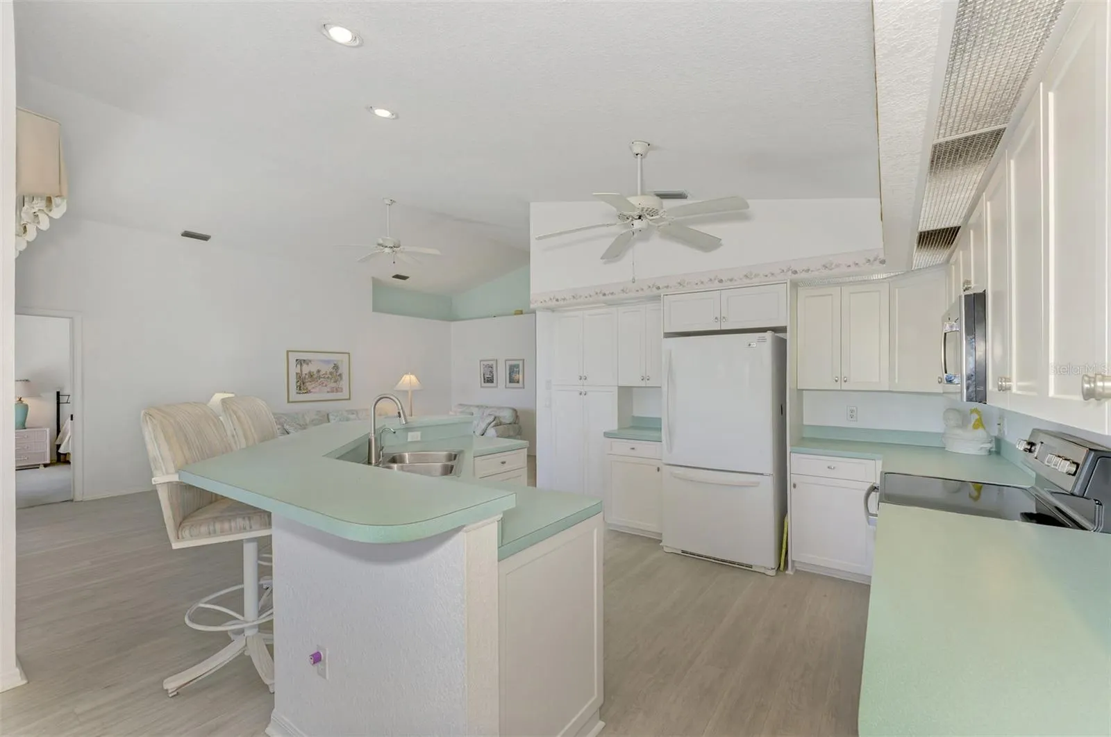 3270 BAY RIDGE WAY