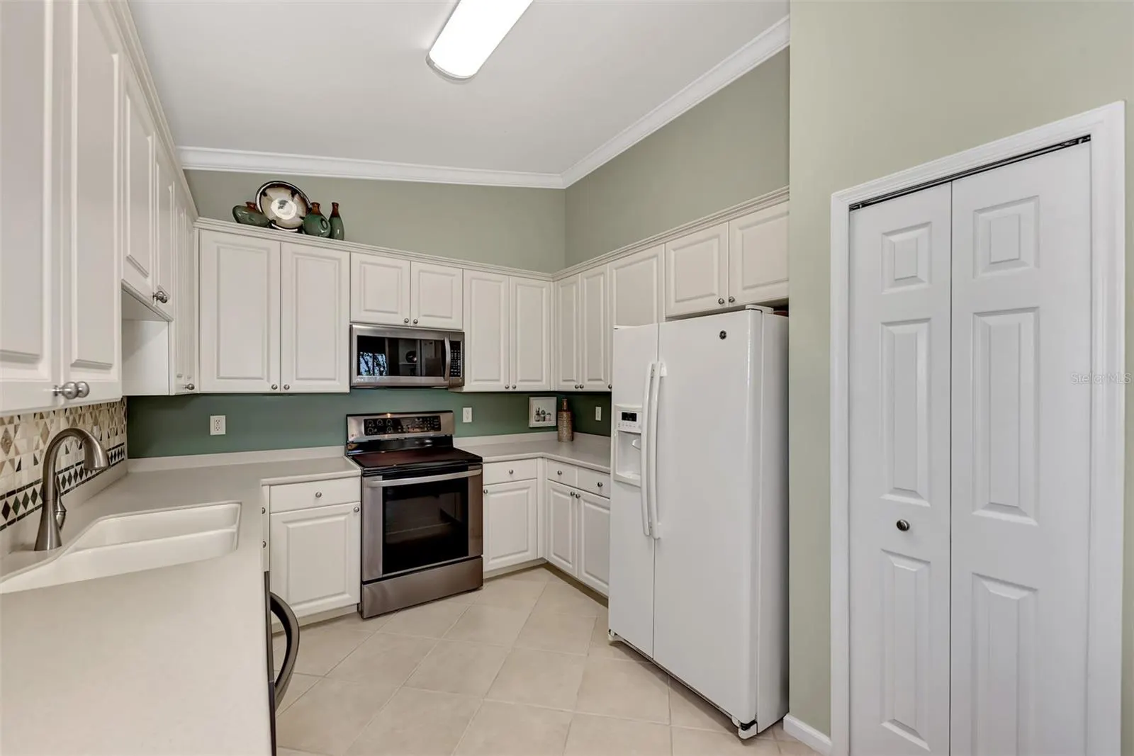 3363 GRAND VISTA CT #203, #203
