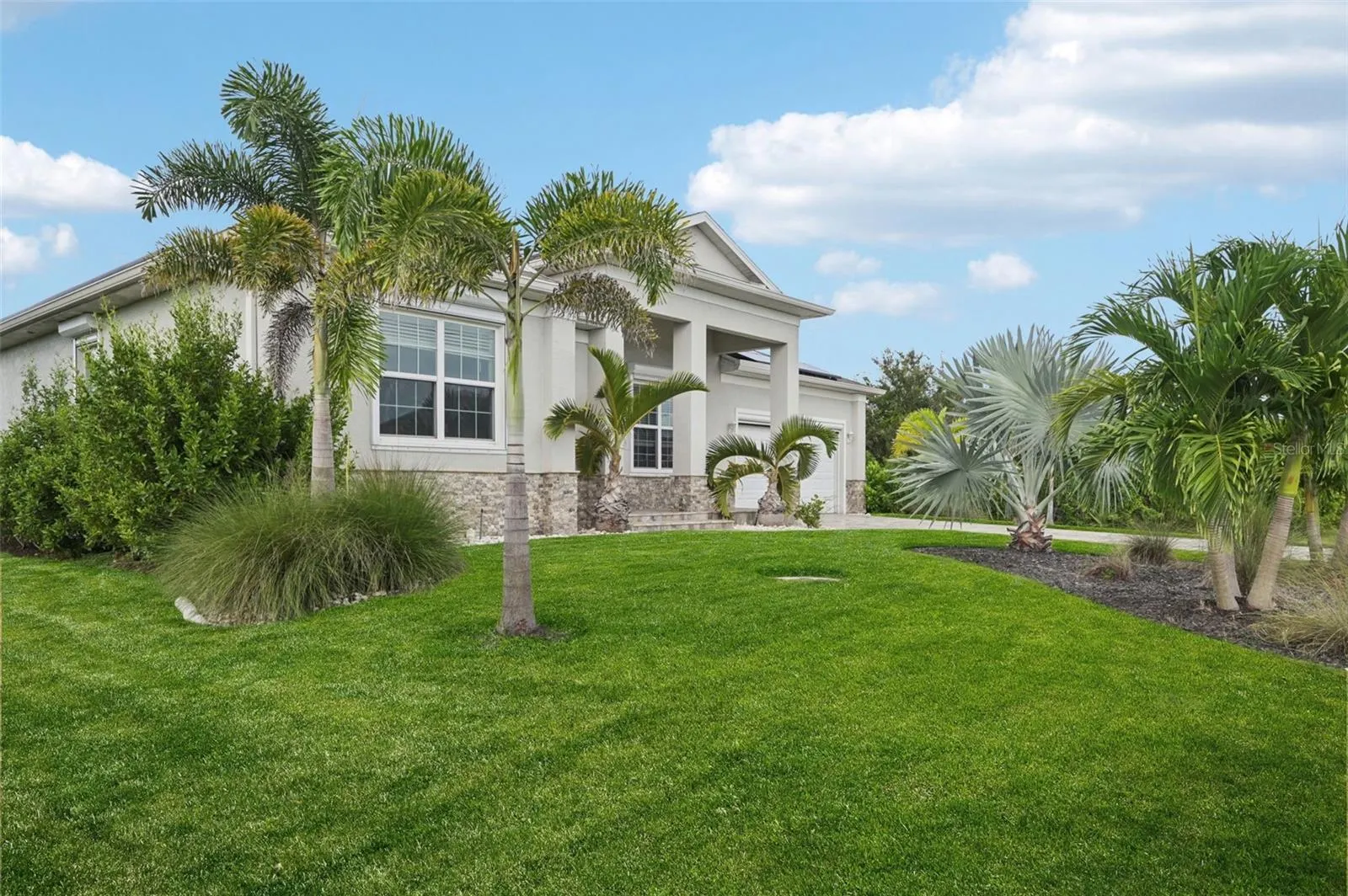15301 CHINOOK WAY