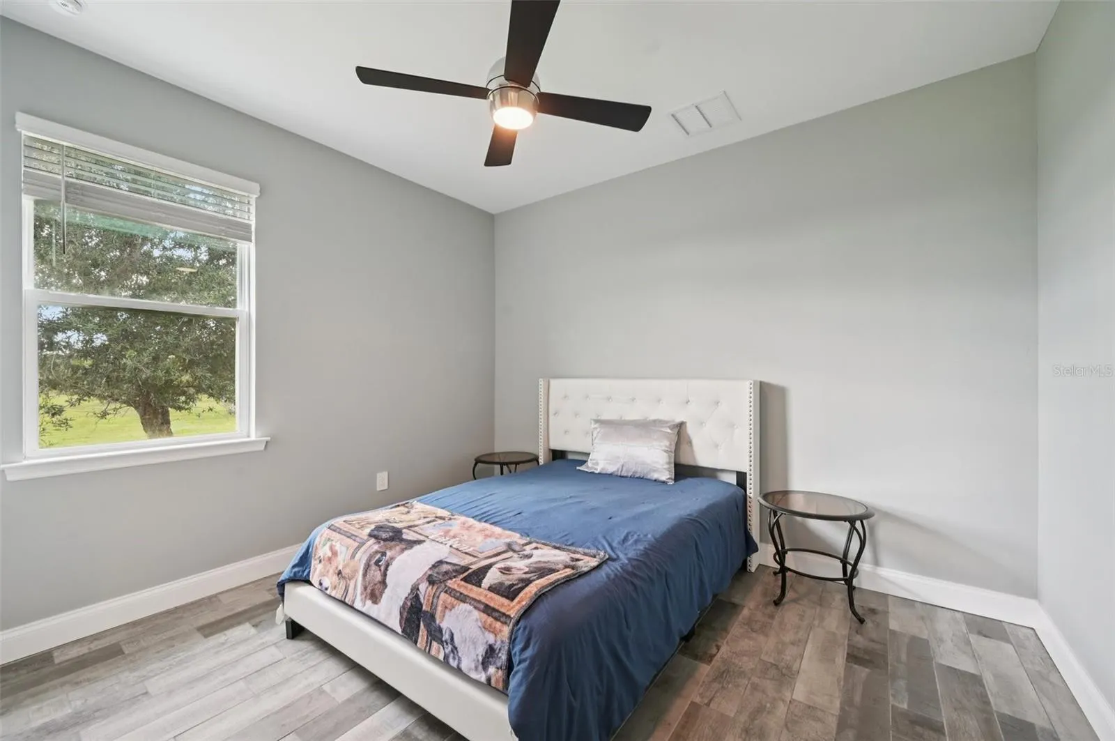 15301 CHINOOK WAY