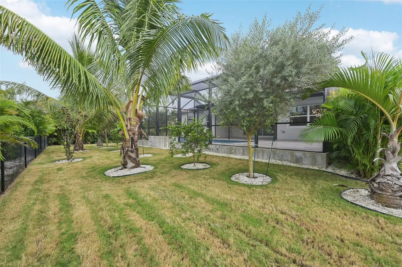 15301 CHINOOK WAY