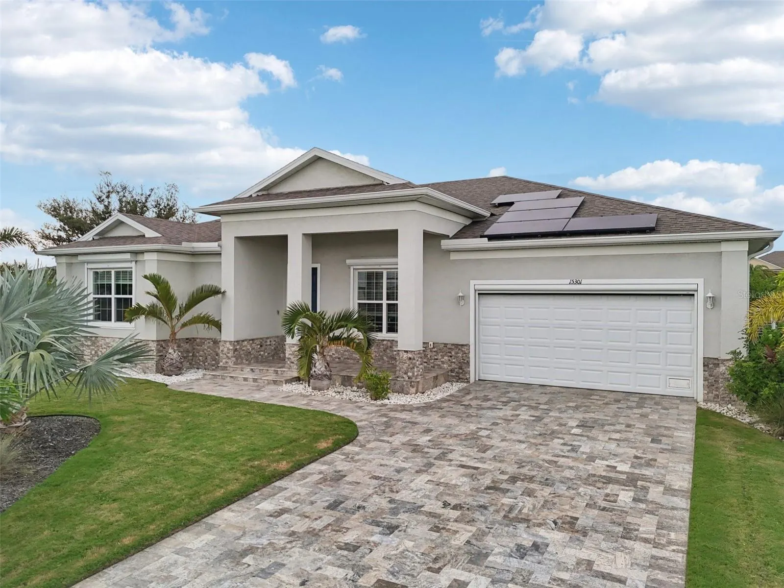 15301 CHINOOK WAY