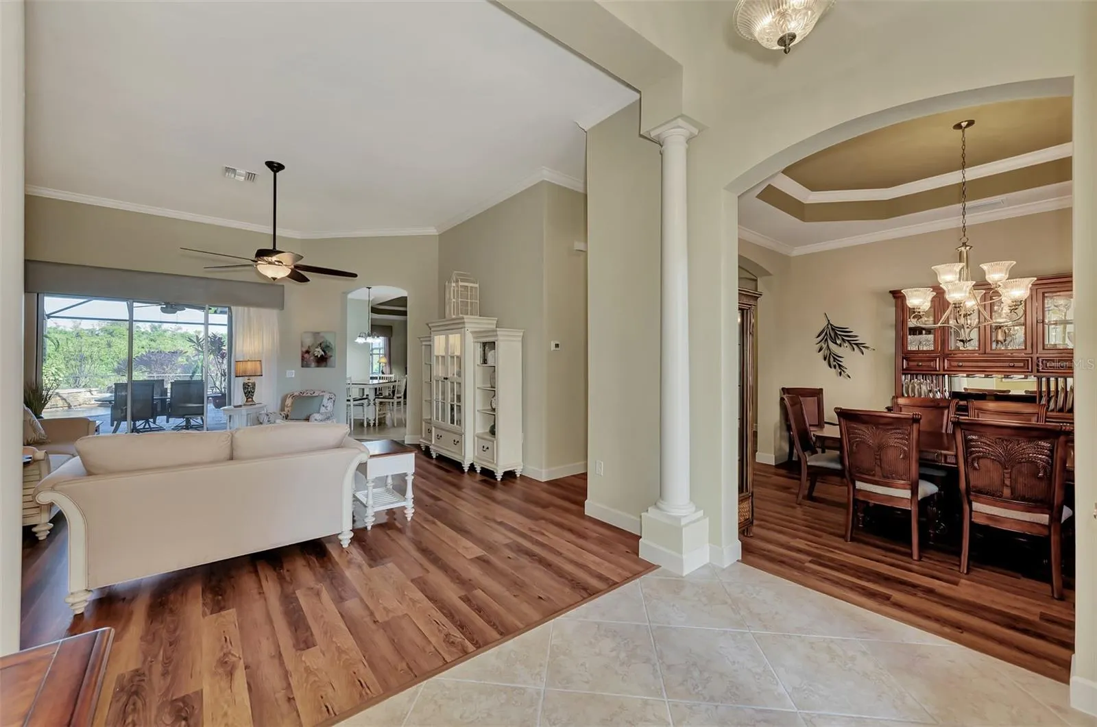 13025 CEDAR CREEK DR