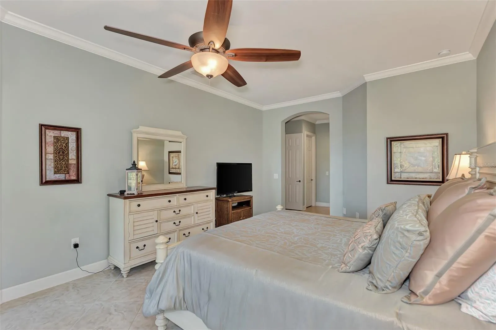 13025 CEDAR CREEK DR