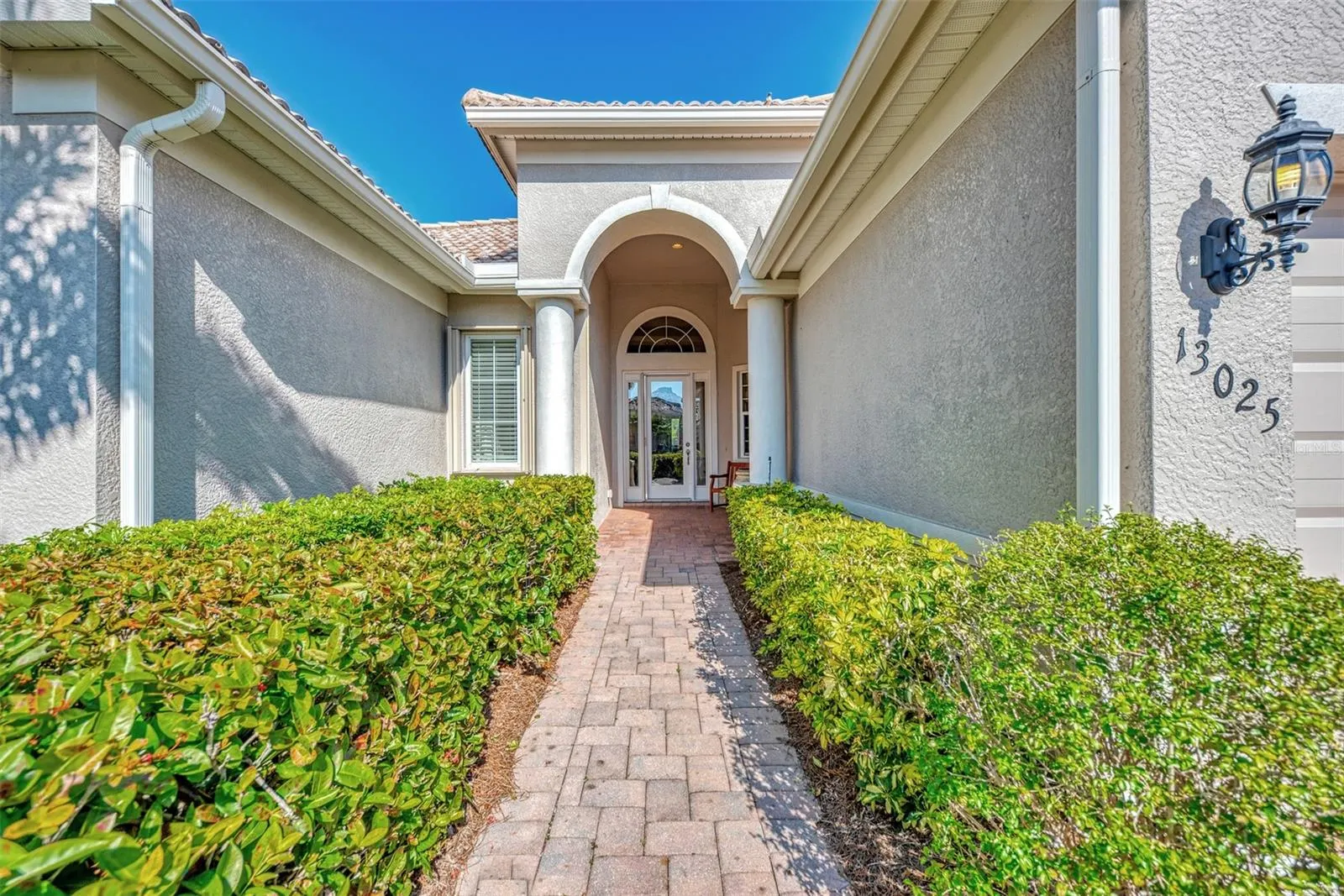 13025 CEDAR CREEK DR