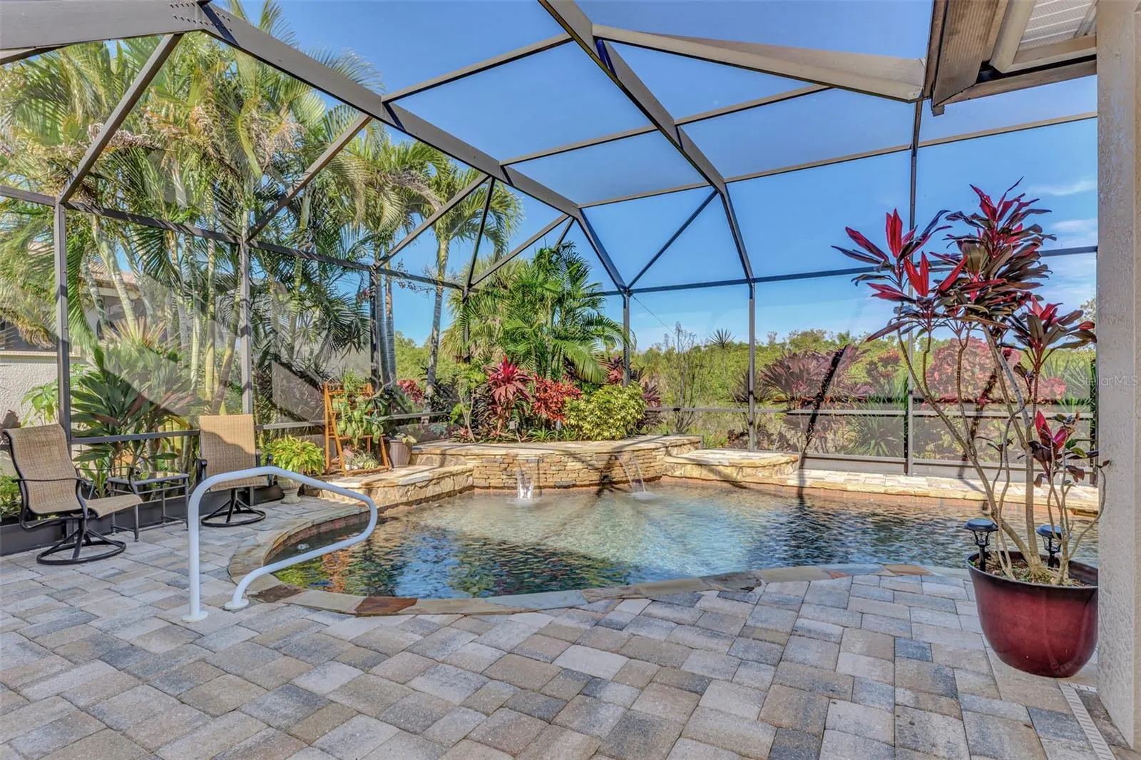 13025 CEDAR CREEK DR