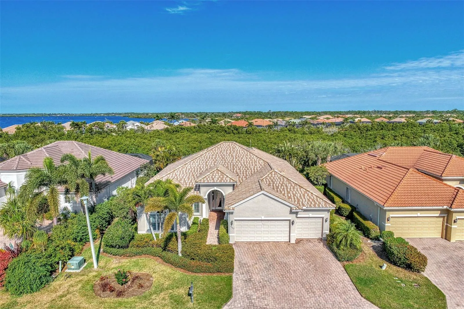 13025 CEDAR CREEK DR