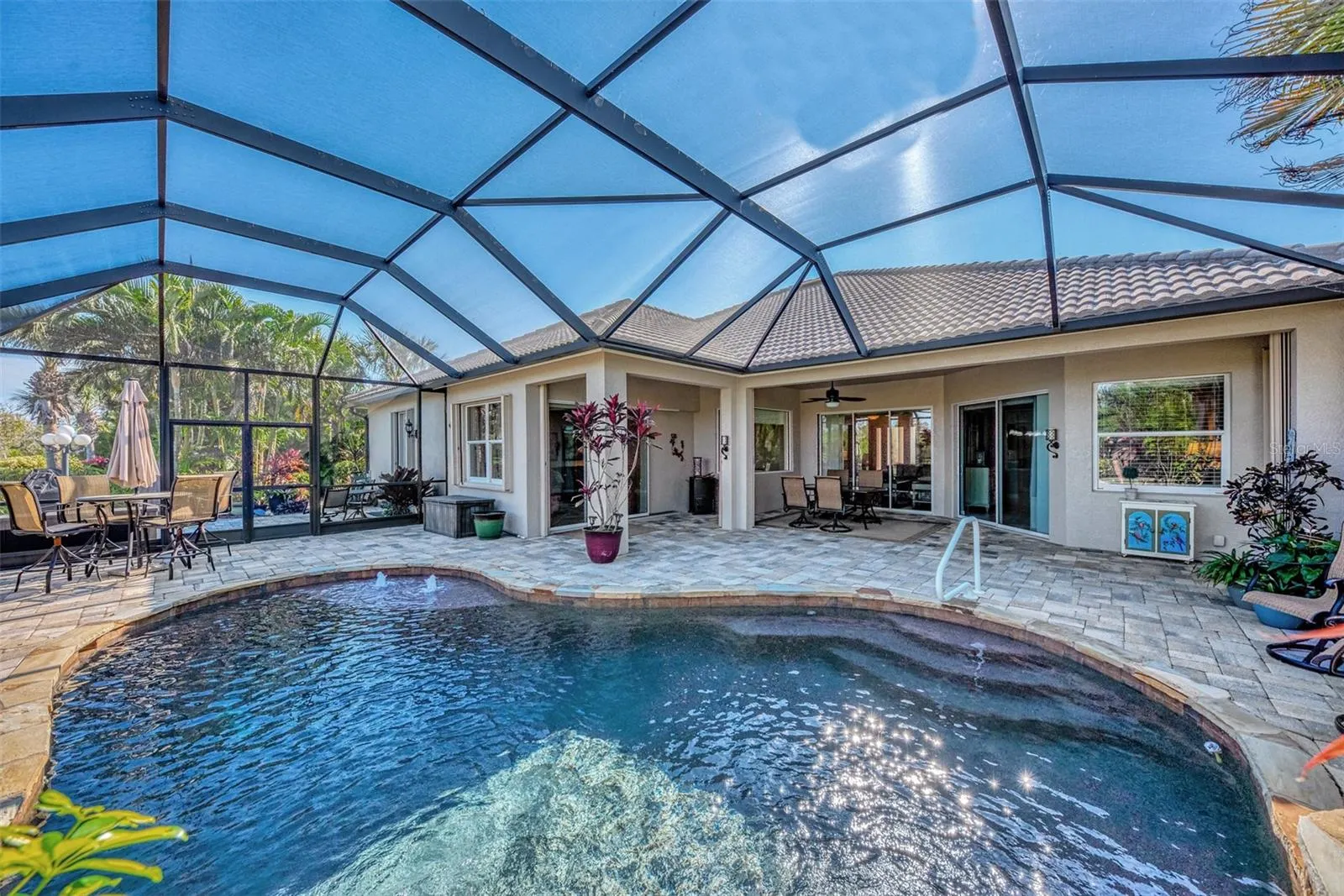 13025 CEDAR CREEK DR