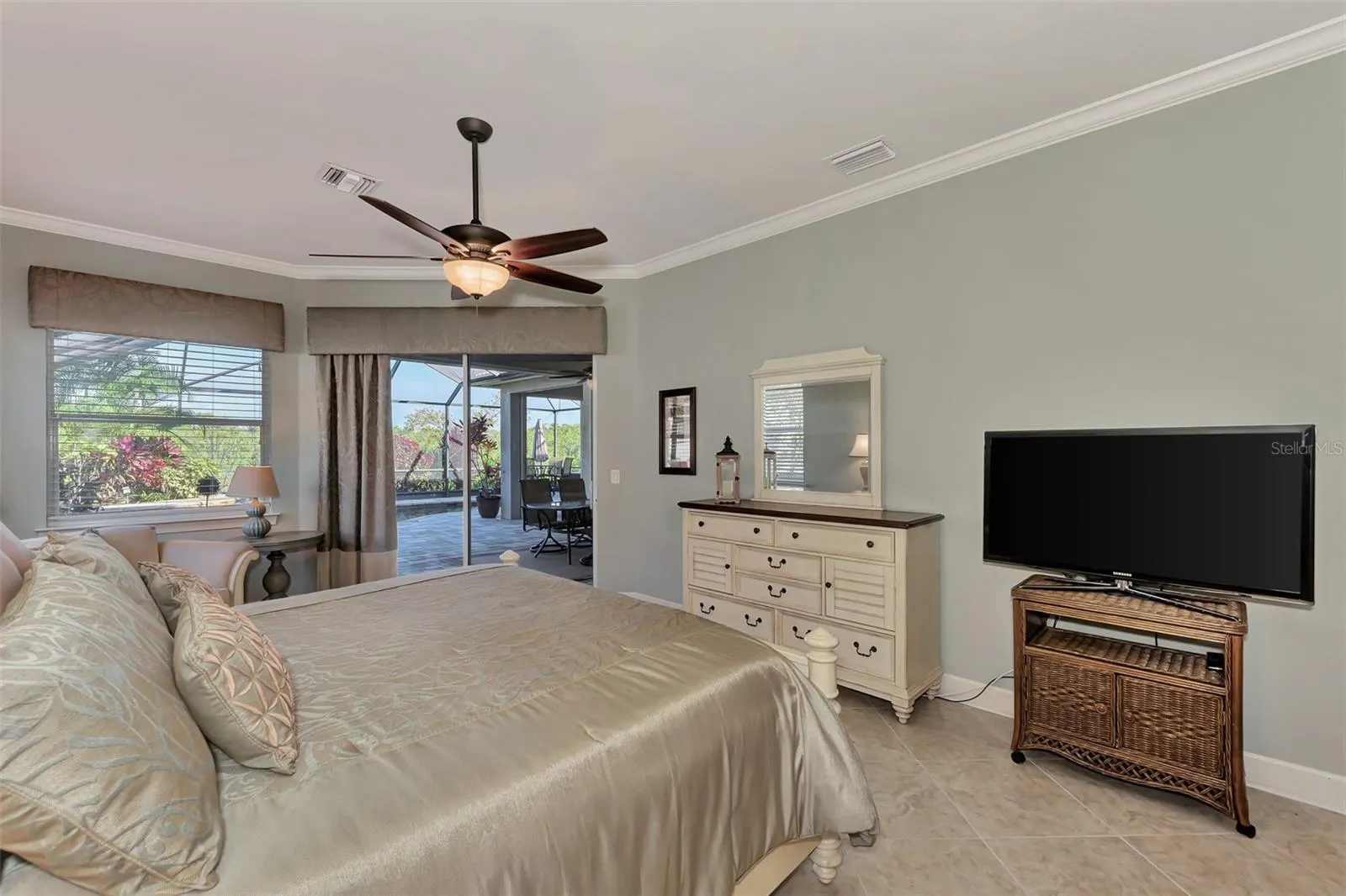 13025 CEDAR CREEK DR
