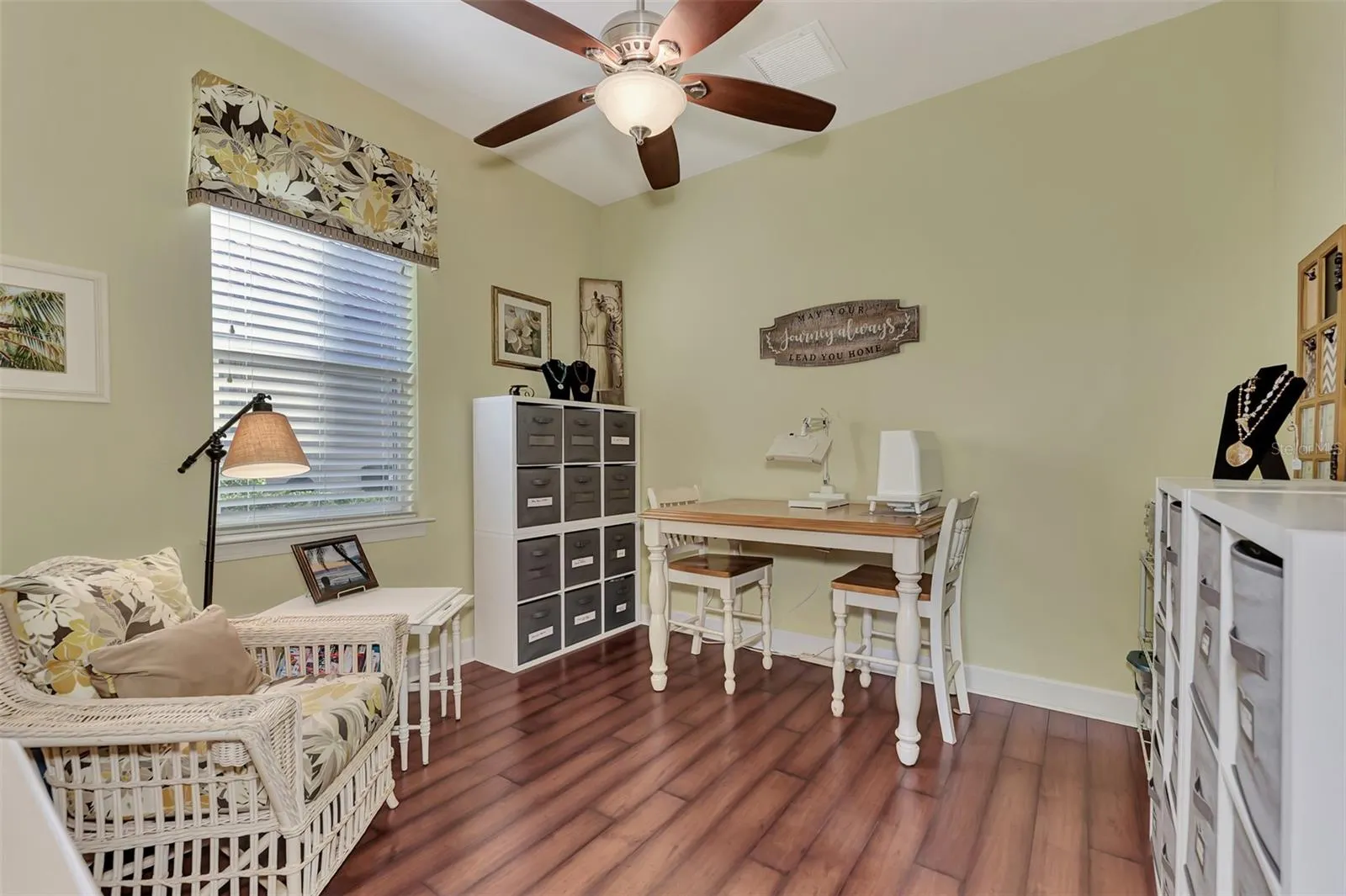 13025 CEDAR CREEK DR