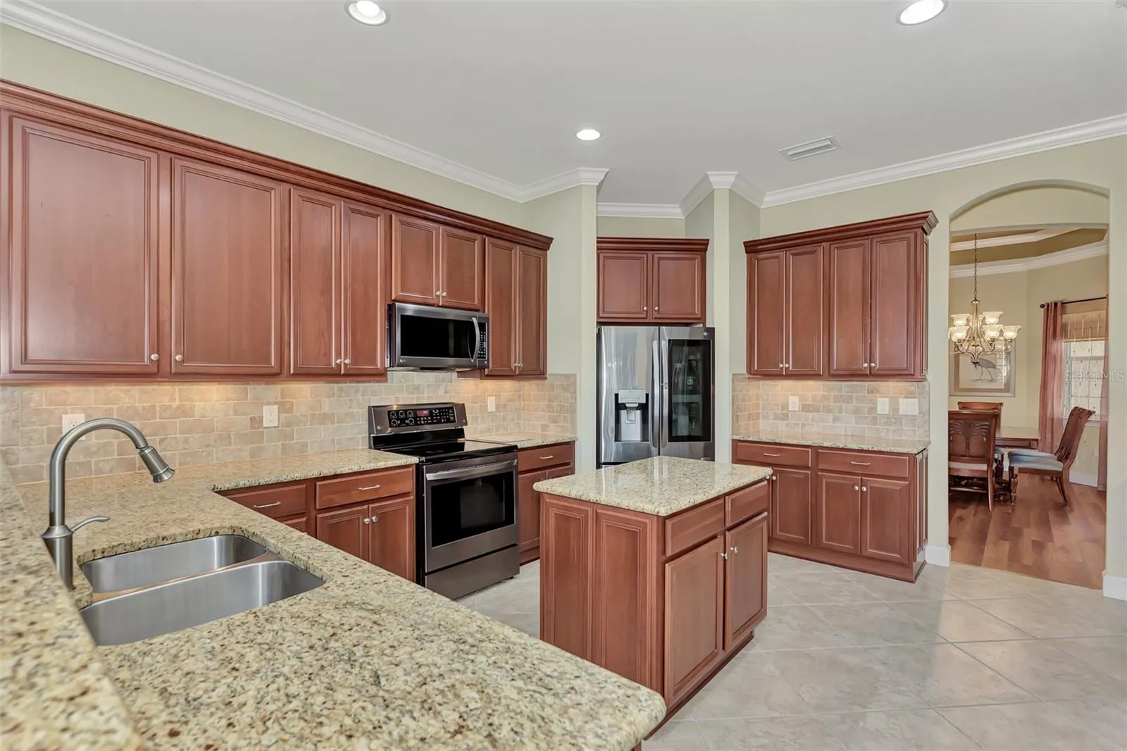 13025 CEDAR CREEK DR