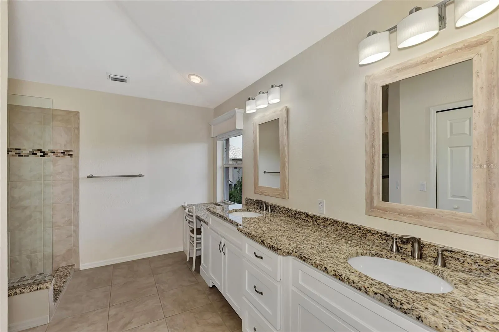 14080 WILLOW GLEN CT #233, #233