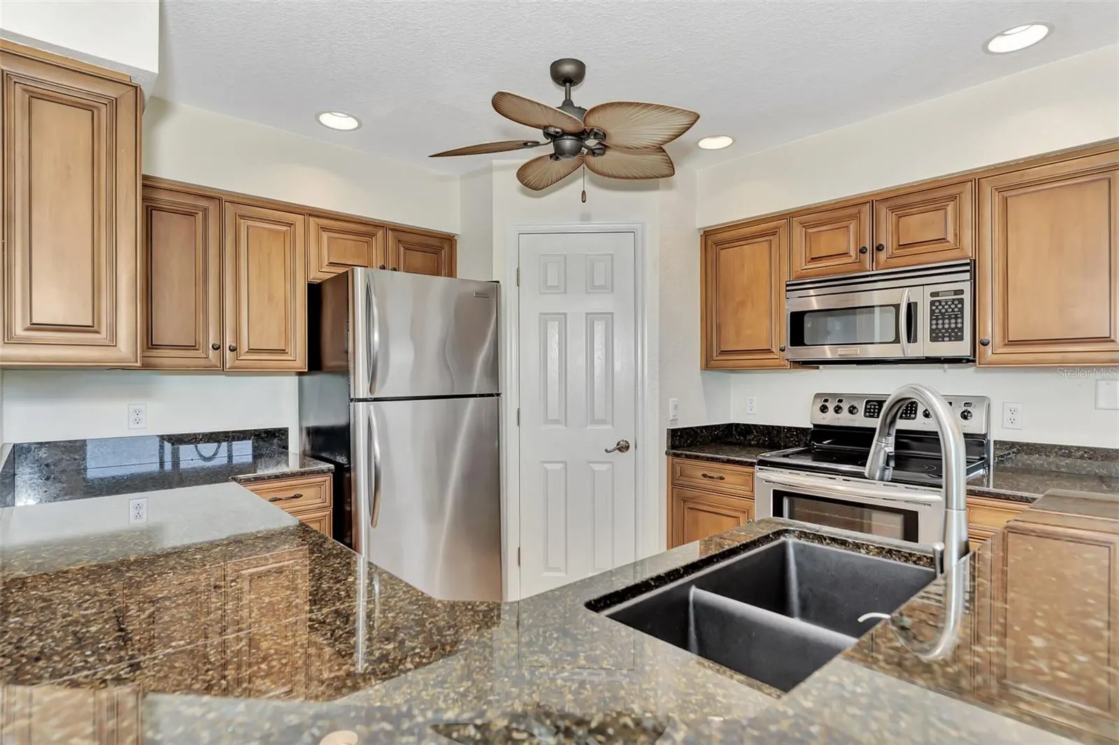 14080 WILLOW GLEN CT #233, #233
