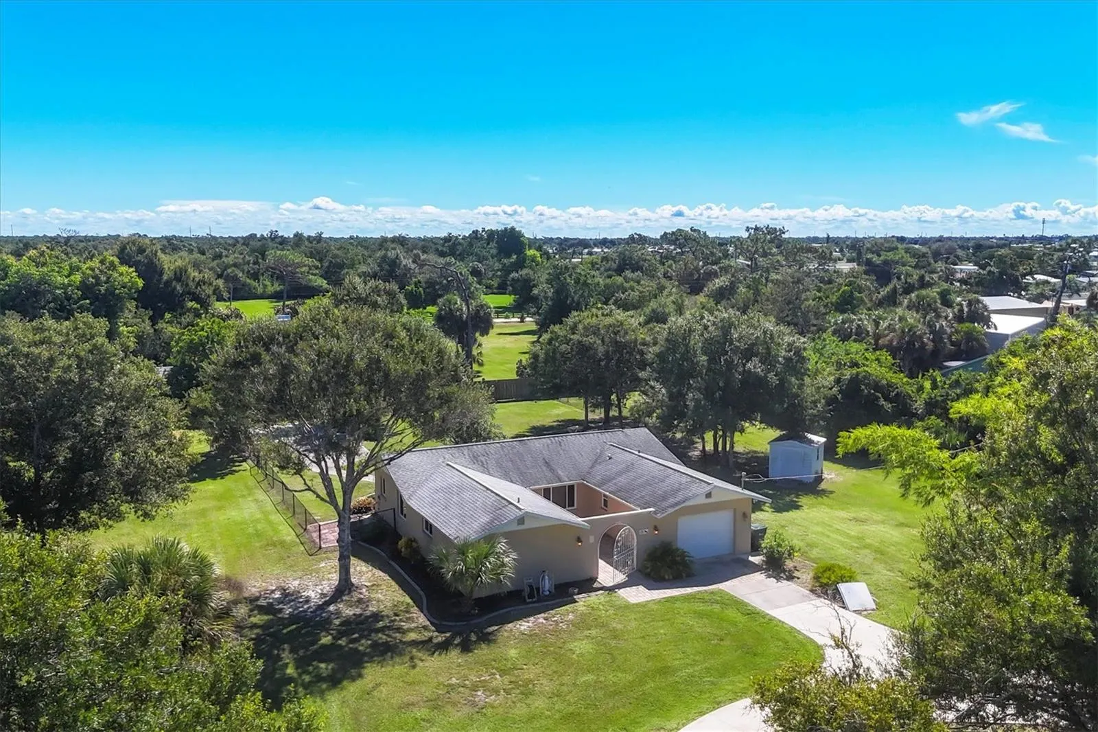 1135 RANGE RD