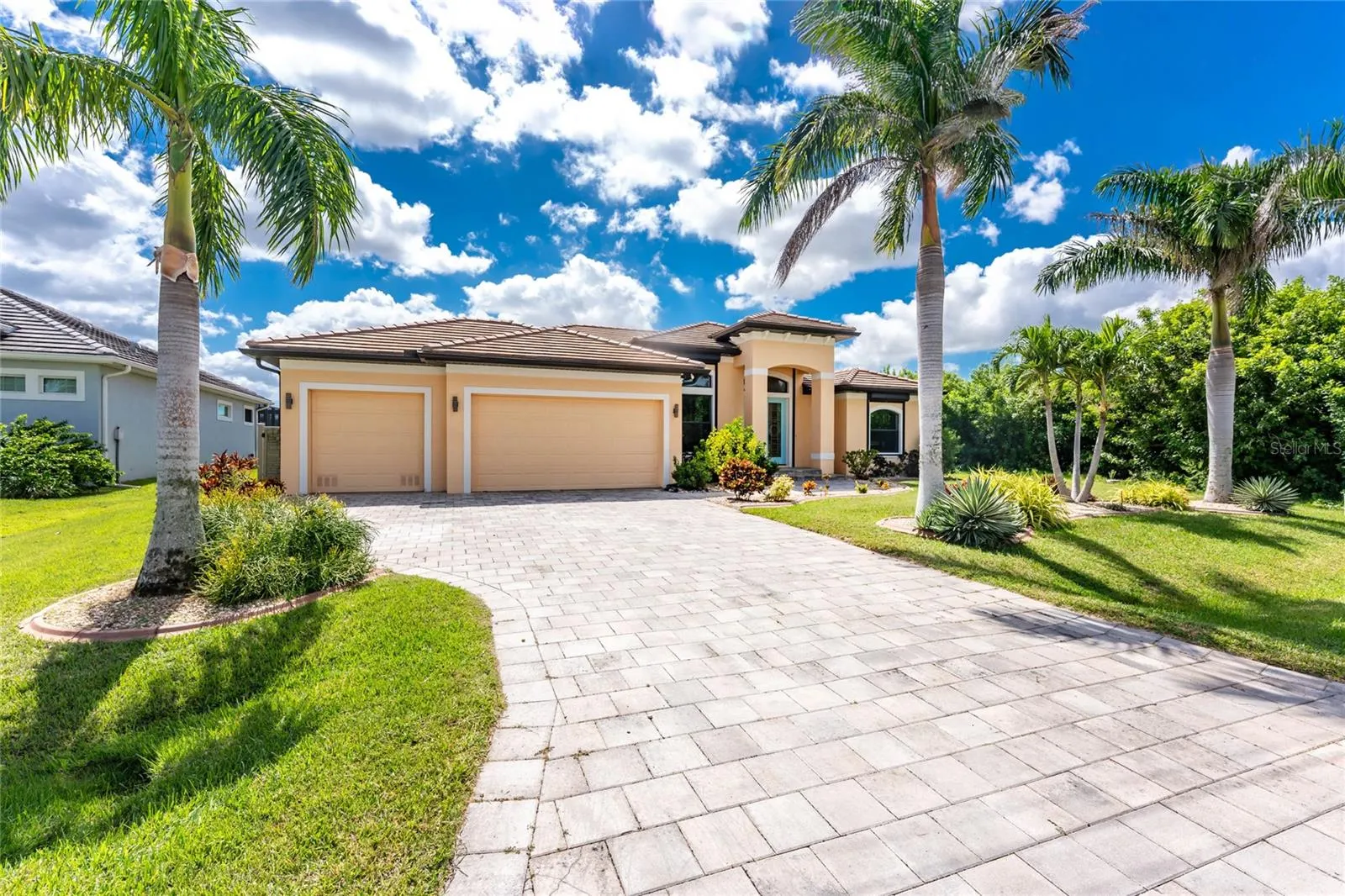 15378 TAURUS CIR