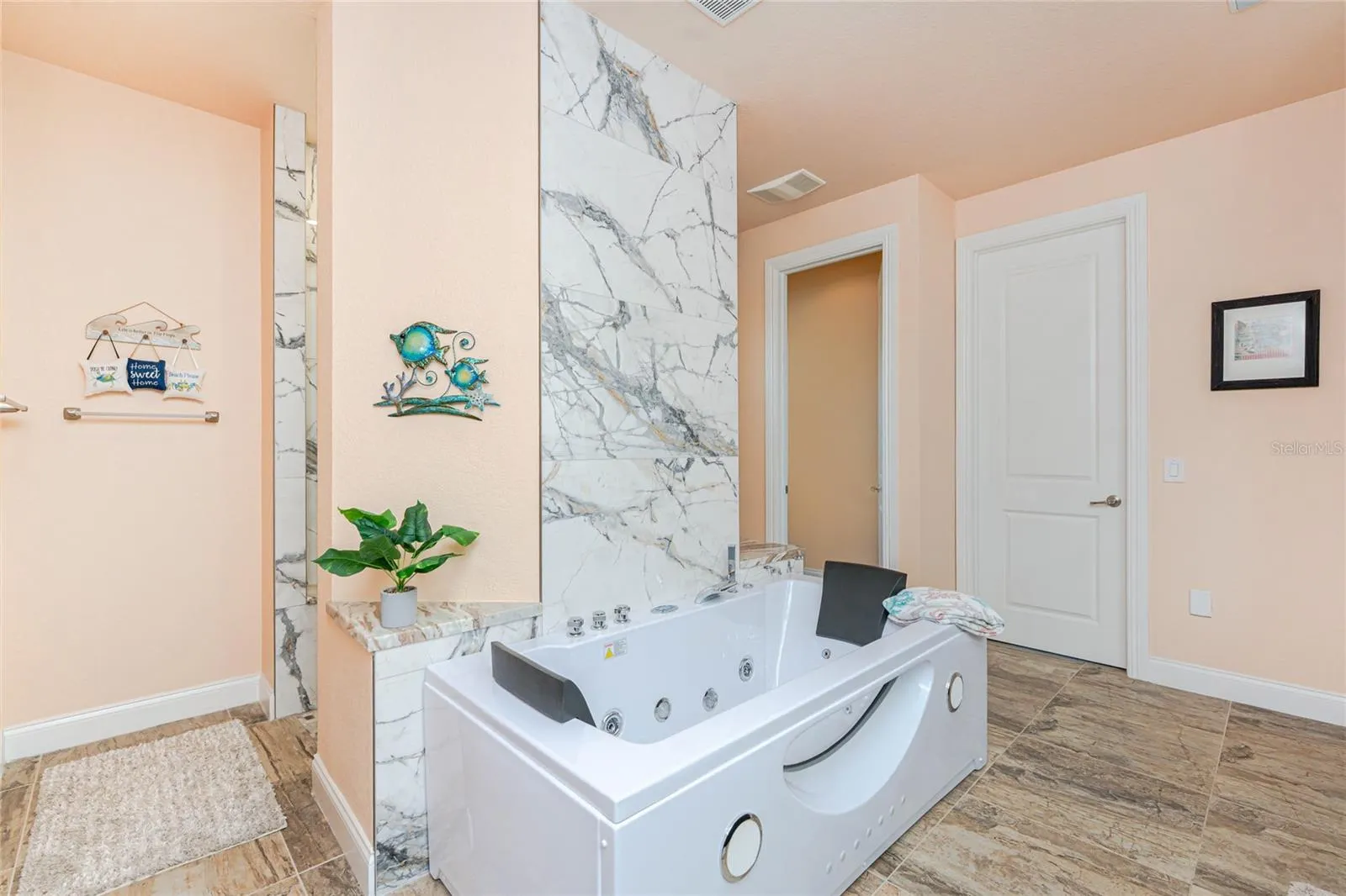 15378 TAURUS CIR