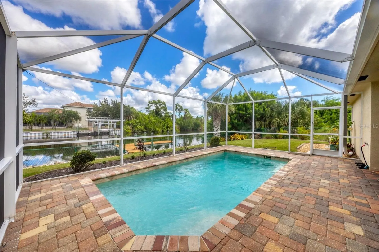 15168 HENNIPEN CIR