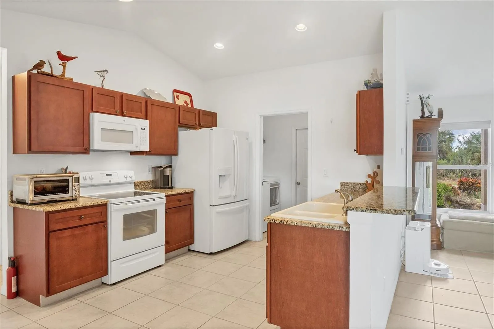 15168 HENNIPEN CIR