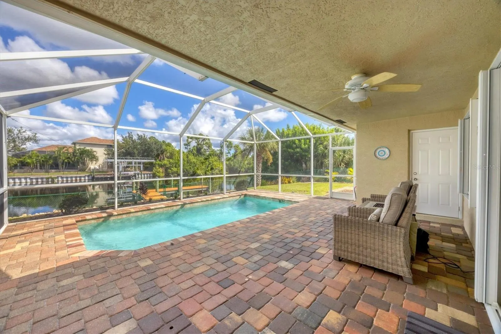 15168 HENNIPEN CIR