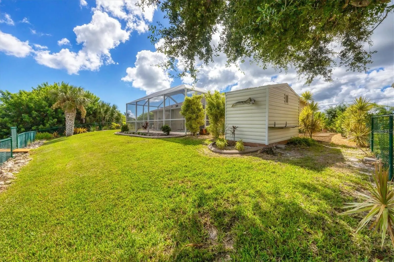 15168 HENNIPEN CIR