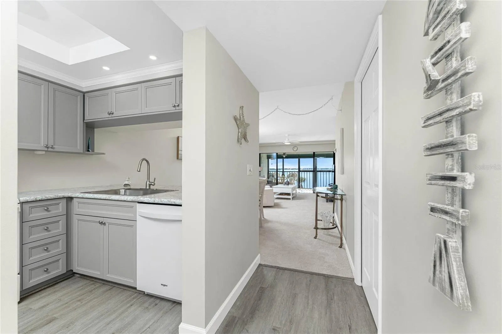 1551 BEACH RD #306, #306