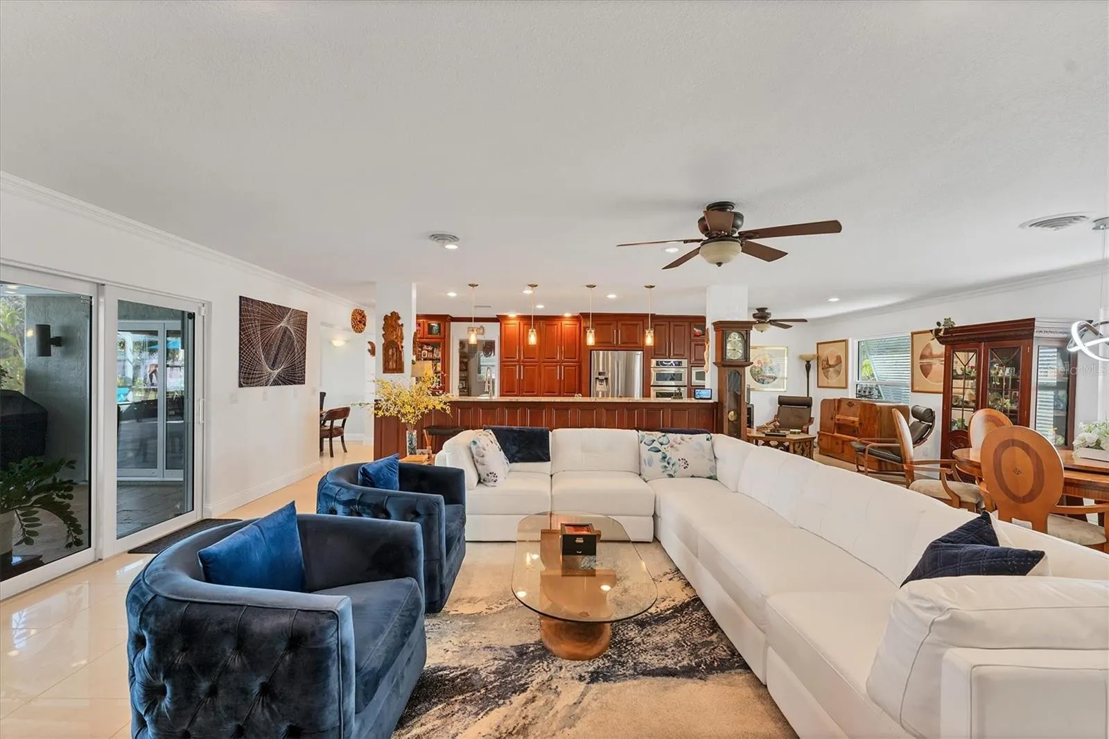 1080 BAYSHORE DR