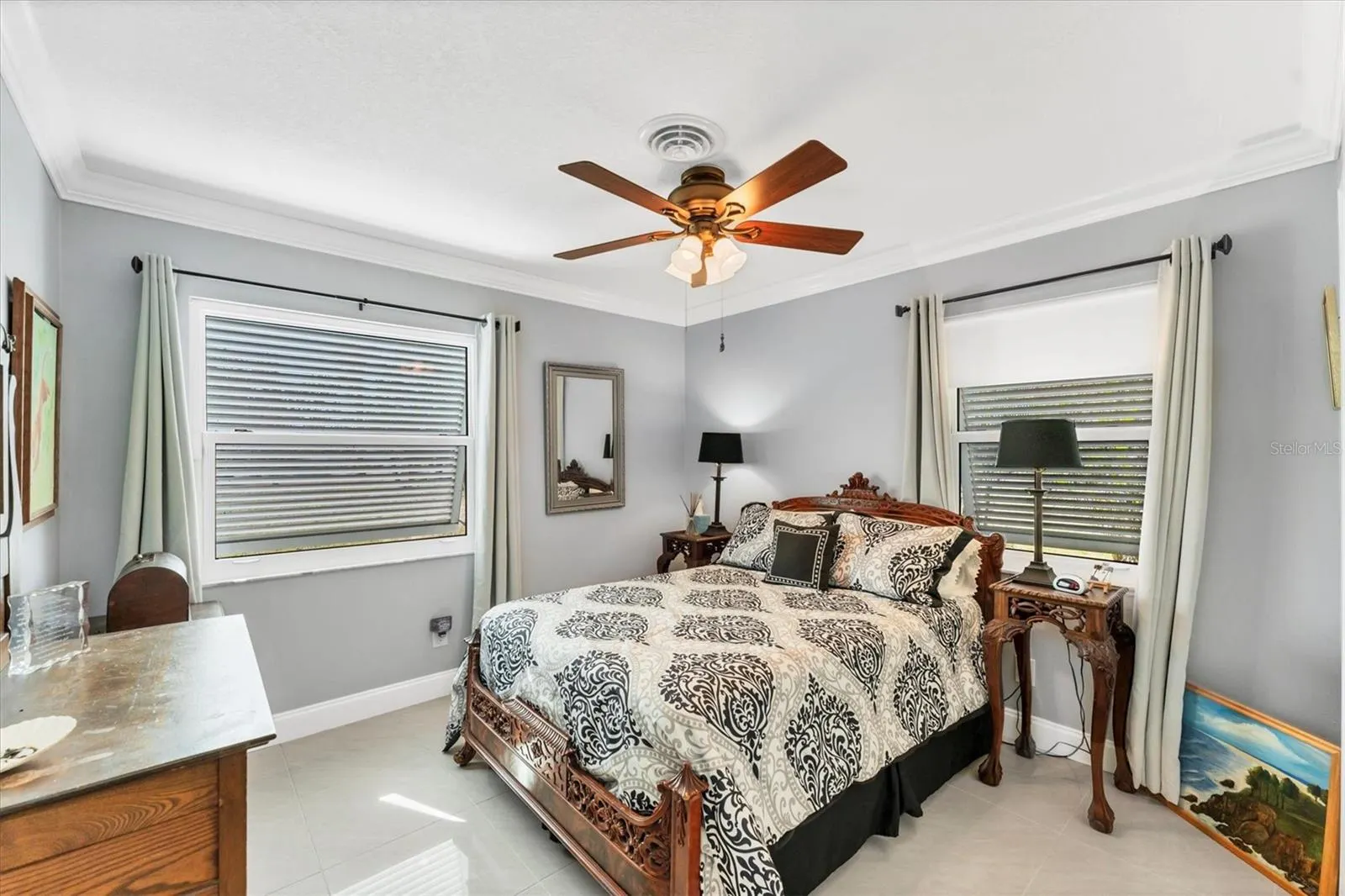 1080 BAYSHORE DR