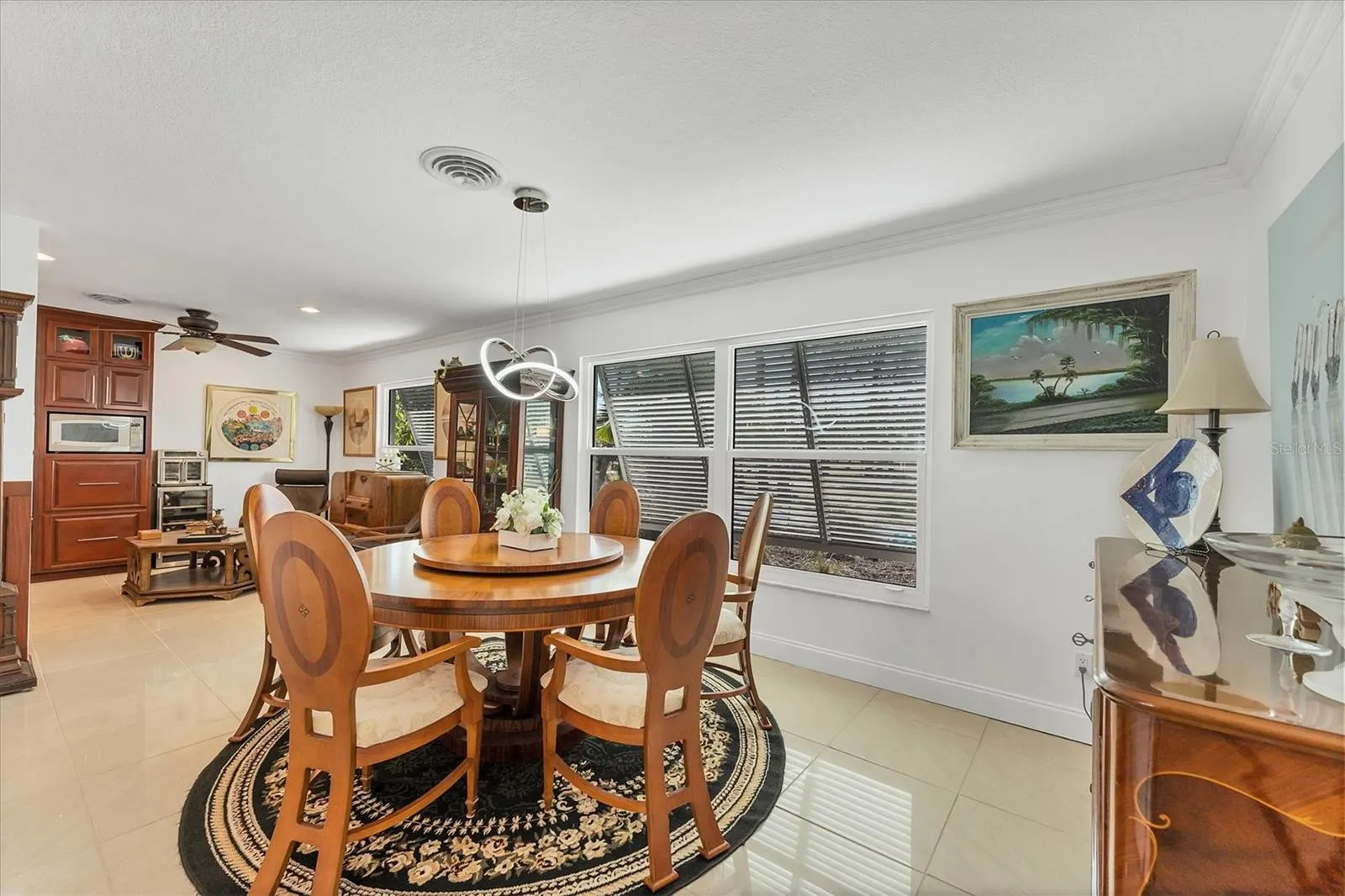 1080 BAYSHORE DR