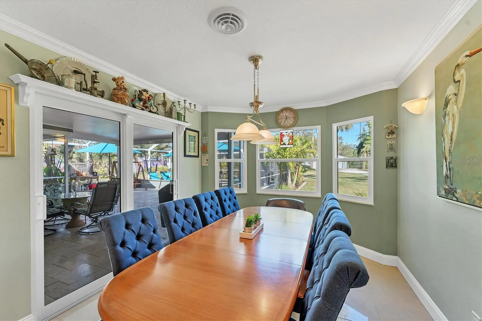 1080 BAYSHORE DR