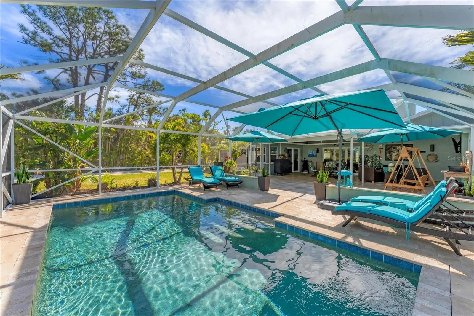 1080 BAYSHORE DR