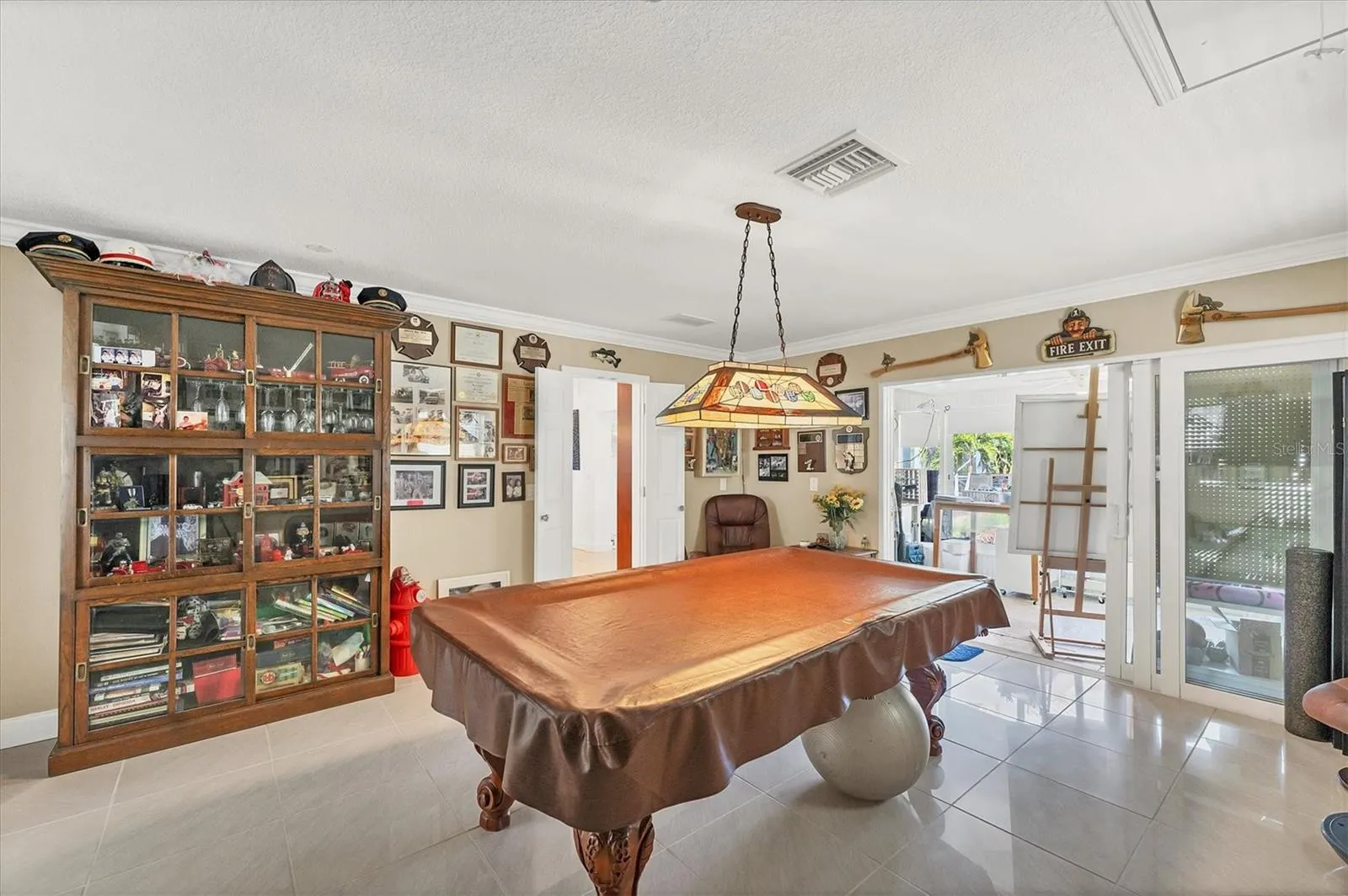 1080 BAYSHORE DR