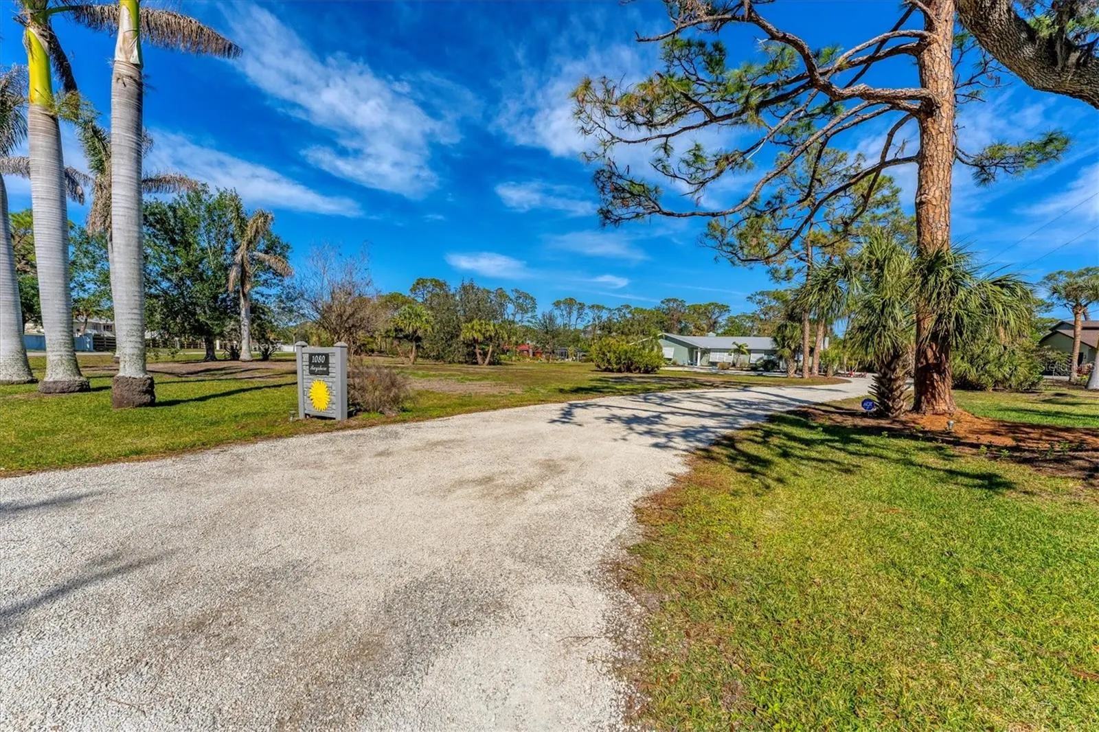 1080 BAYSHORE DR