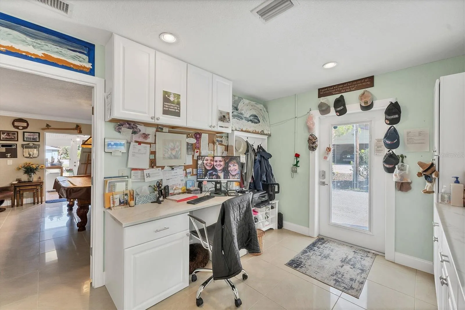 1080 BAYSHORE DR