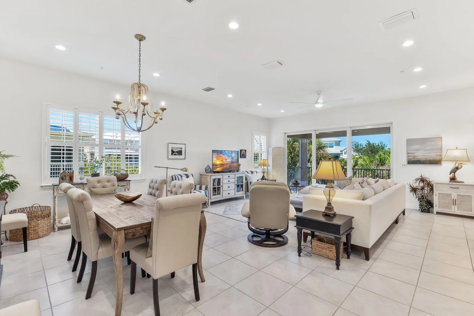 10430 CORAL LANDINGS LN #117, #117