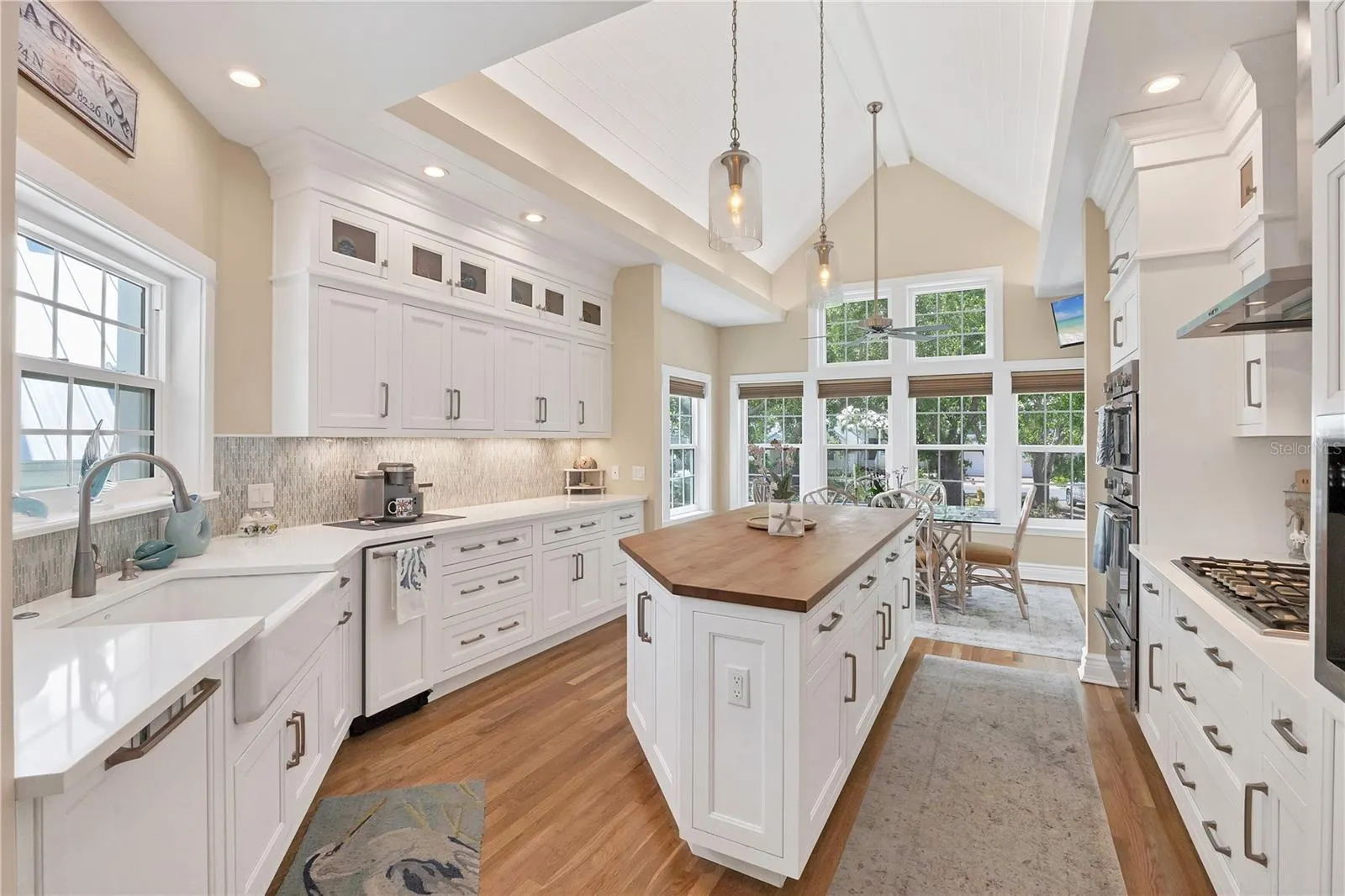 158 CARRICK BEND LN
