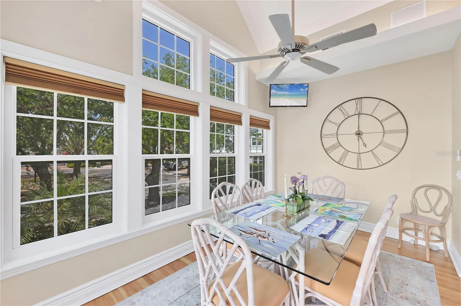 158 CARRICK BEND LN
