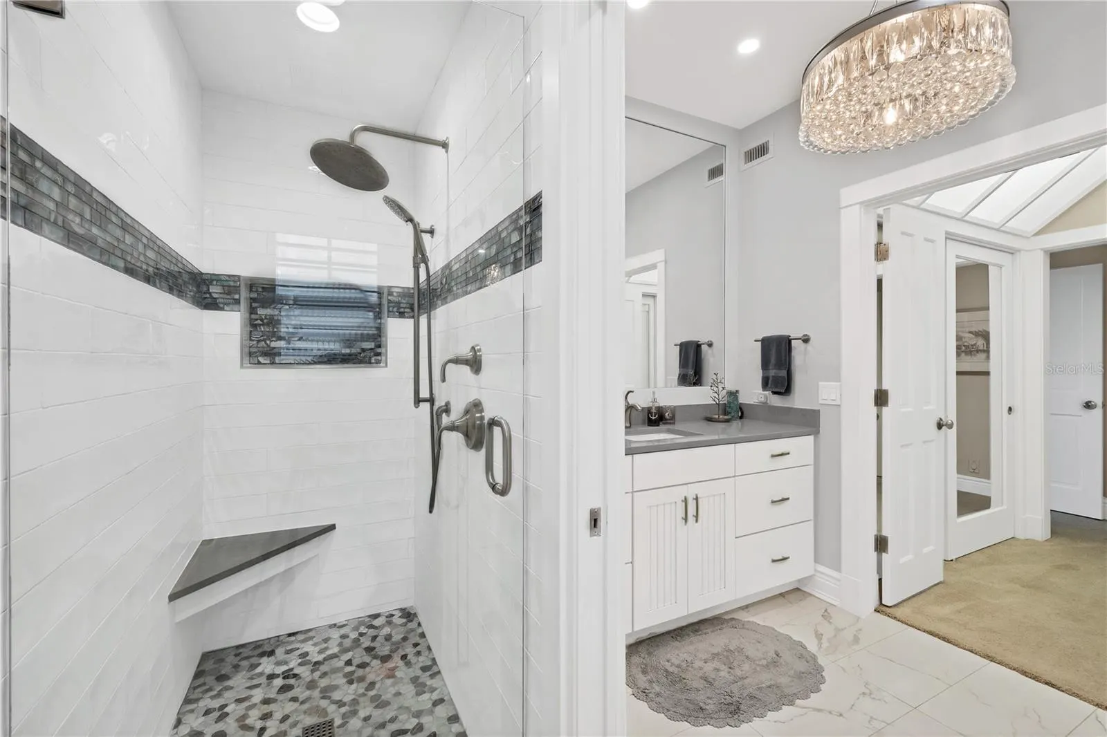158 CARRICK BEND LN