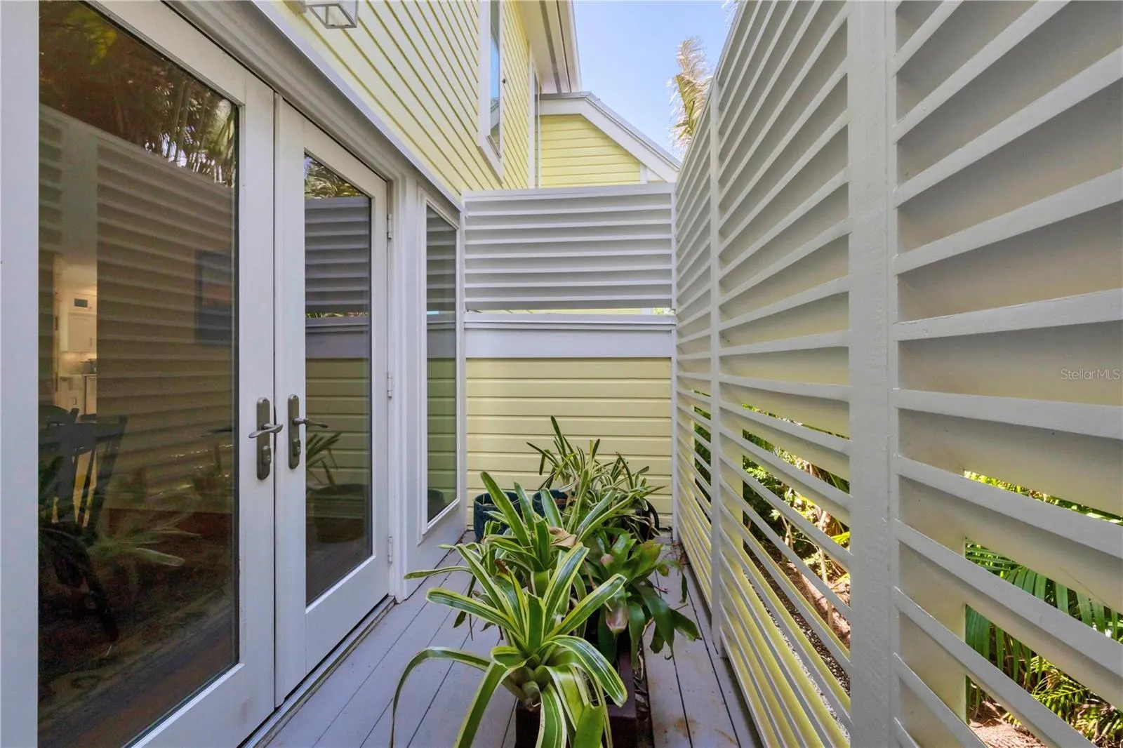 158 CARRICK BEND LN
