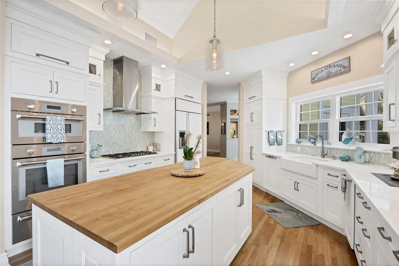 158 CARRICK BEND LN