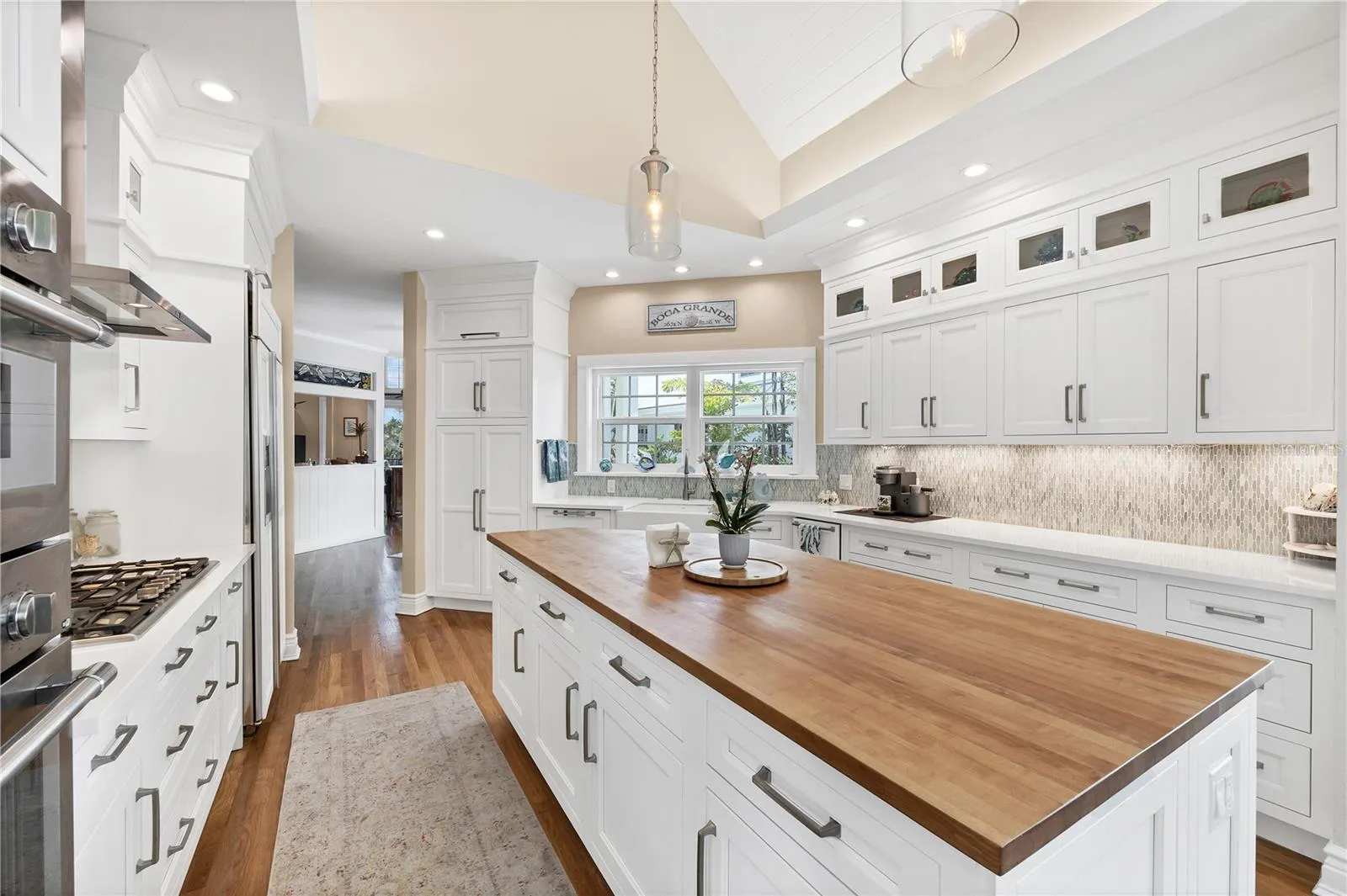 158 CARRICK BEND LN