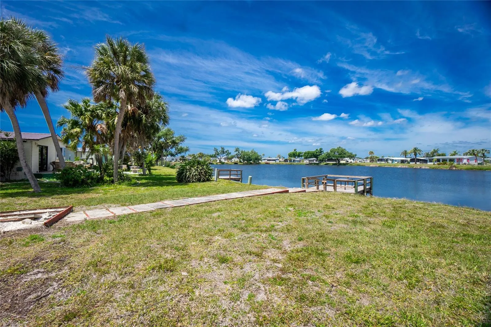 6371 FALCON DR