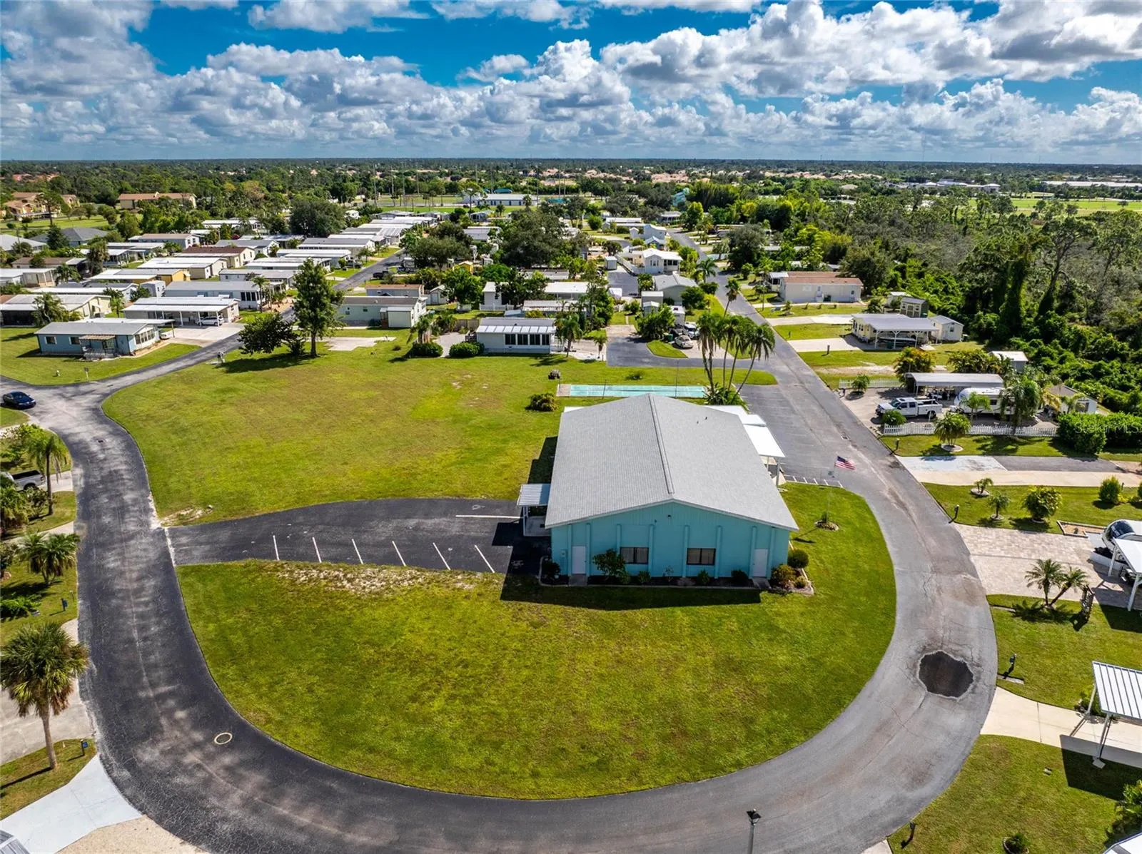 22 TURTLE BAY CIR