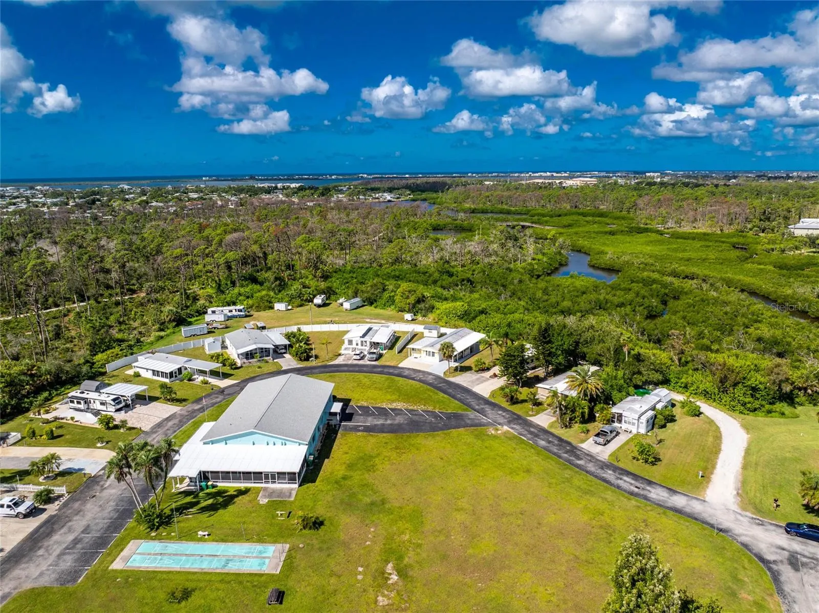 22 TURTLE BAY CIR