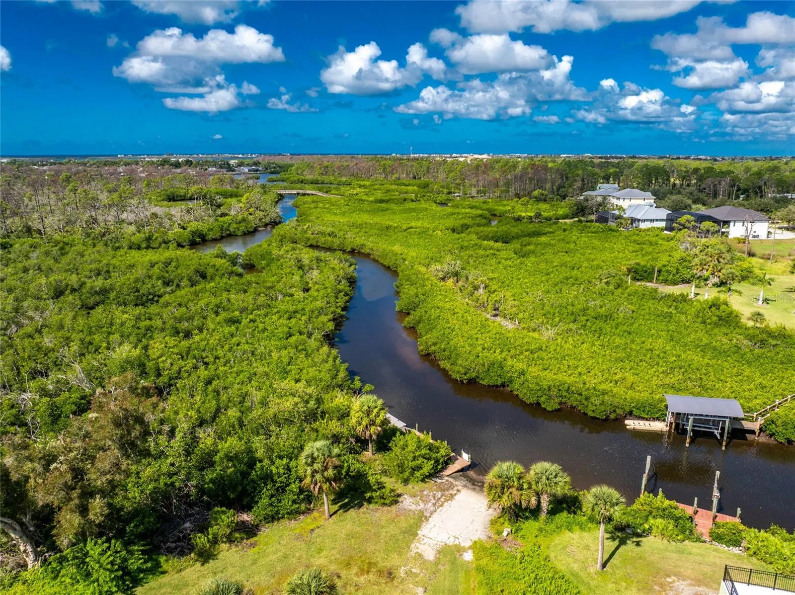 22 TURTLE BAY CIR