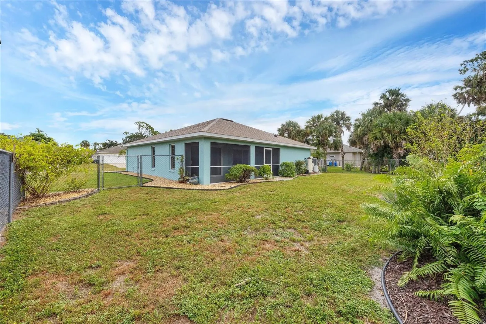 1469 FRANKLIN LN
