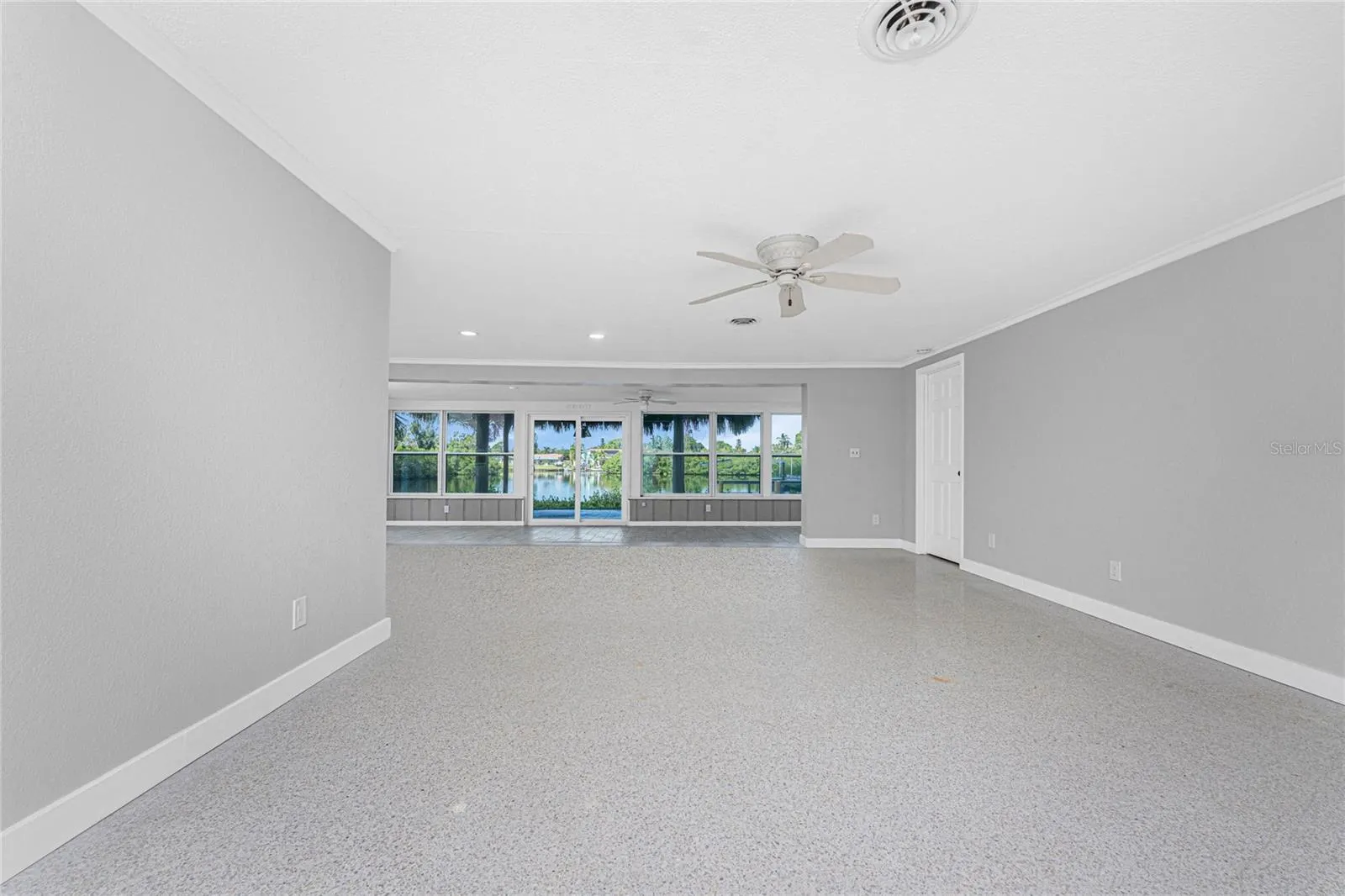 1410 SAN JOSE DR