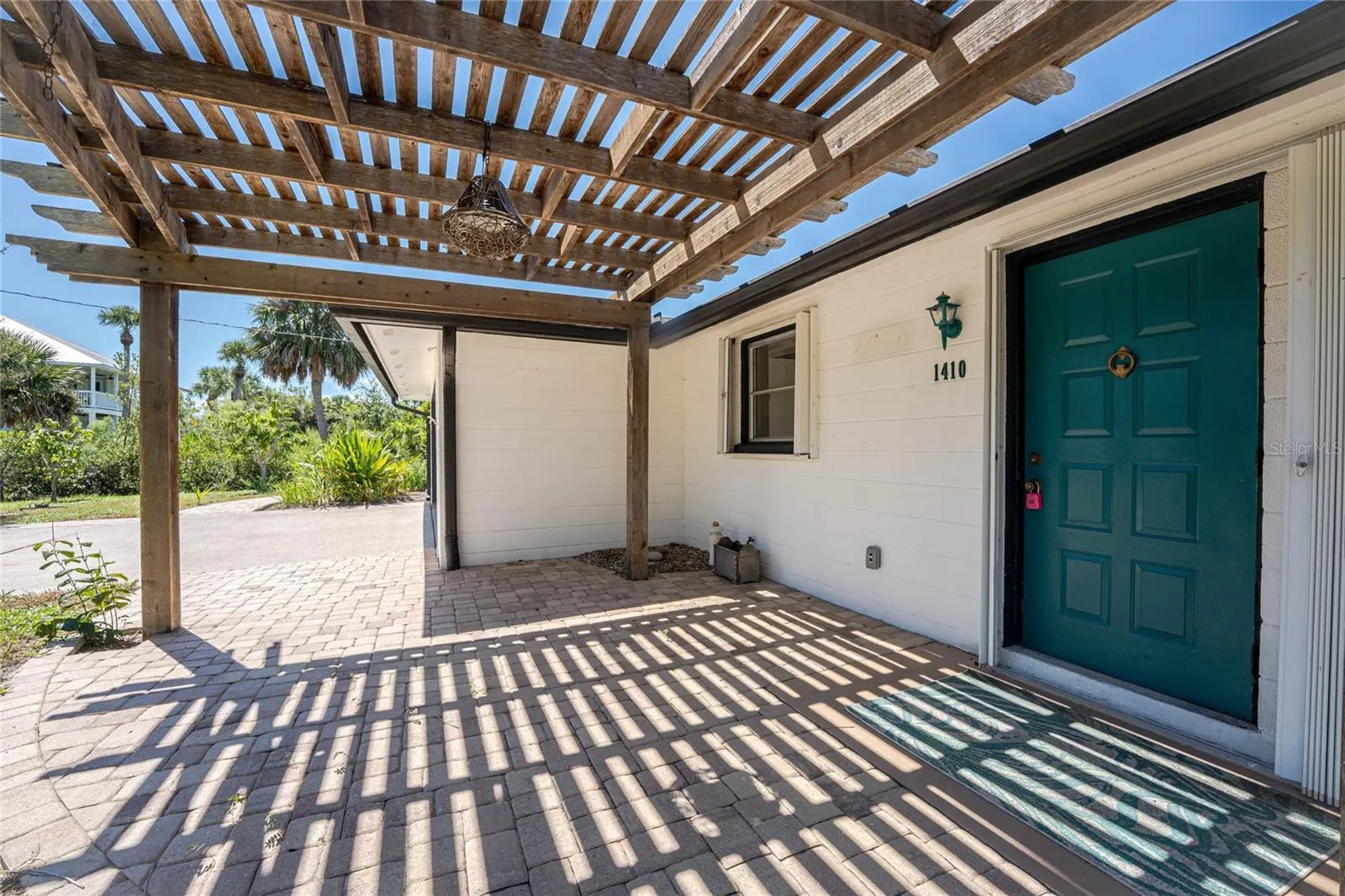 1410 SAN JOSE DR