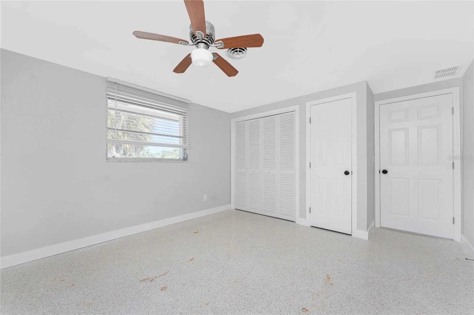 1410 SAN JOSE DR
